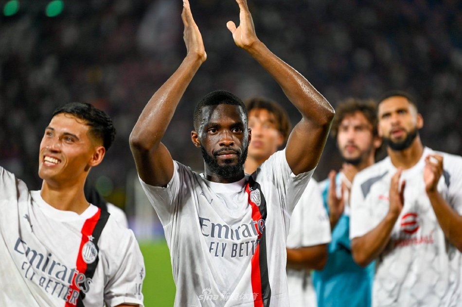 他善于在关 他善于在关