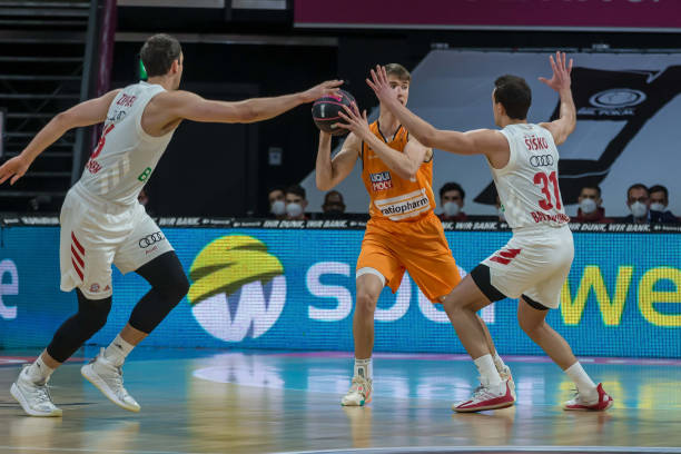 以及医疗团 以及医疗团