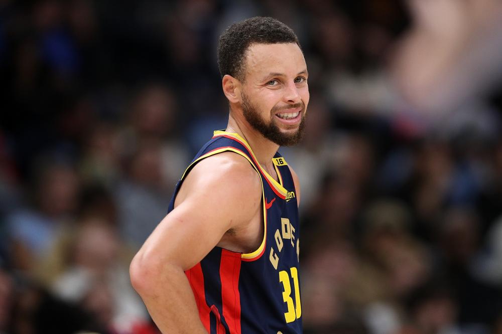 在整个赛季 在整个赛季