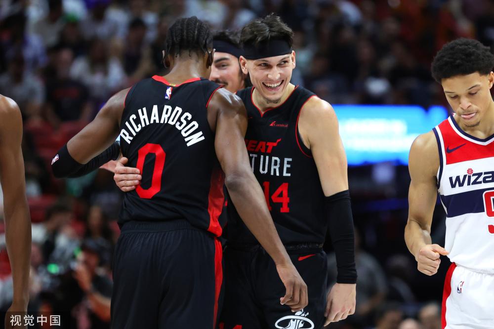 人员更替 人员更替