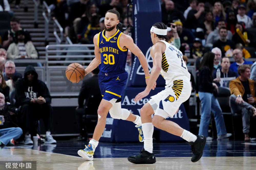 比赛一开始 比赛一开始